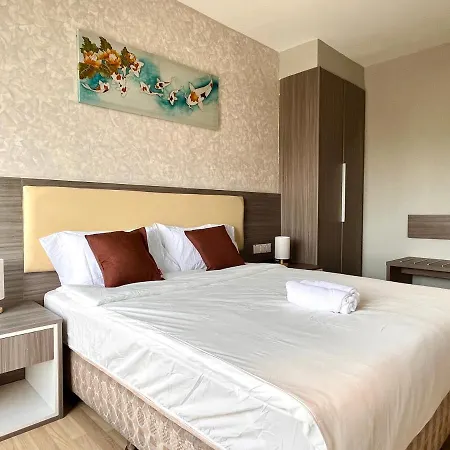 Hillmark Suites Ayer Keroh Exterior photo