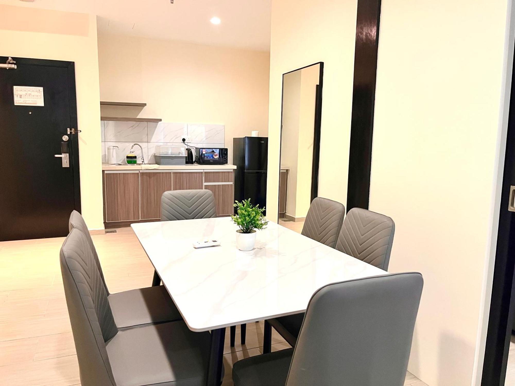 Hillmark Apartment Ayer Keroh