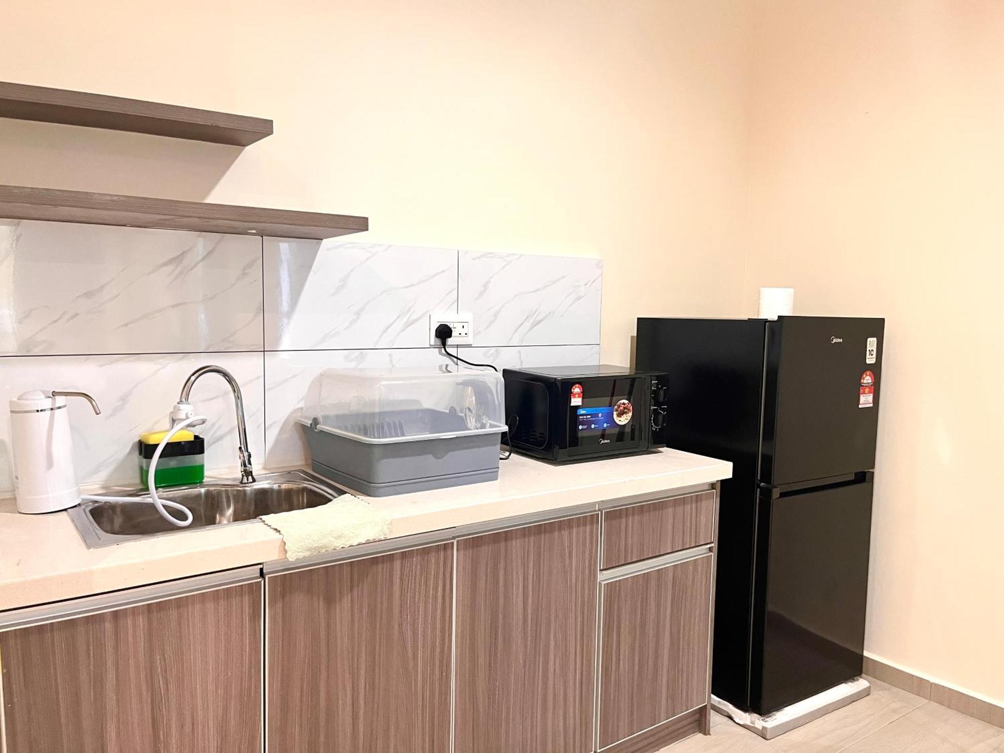 Hillmark Apartment *