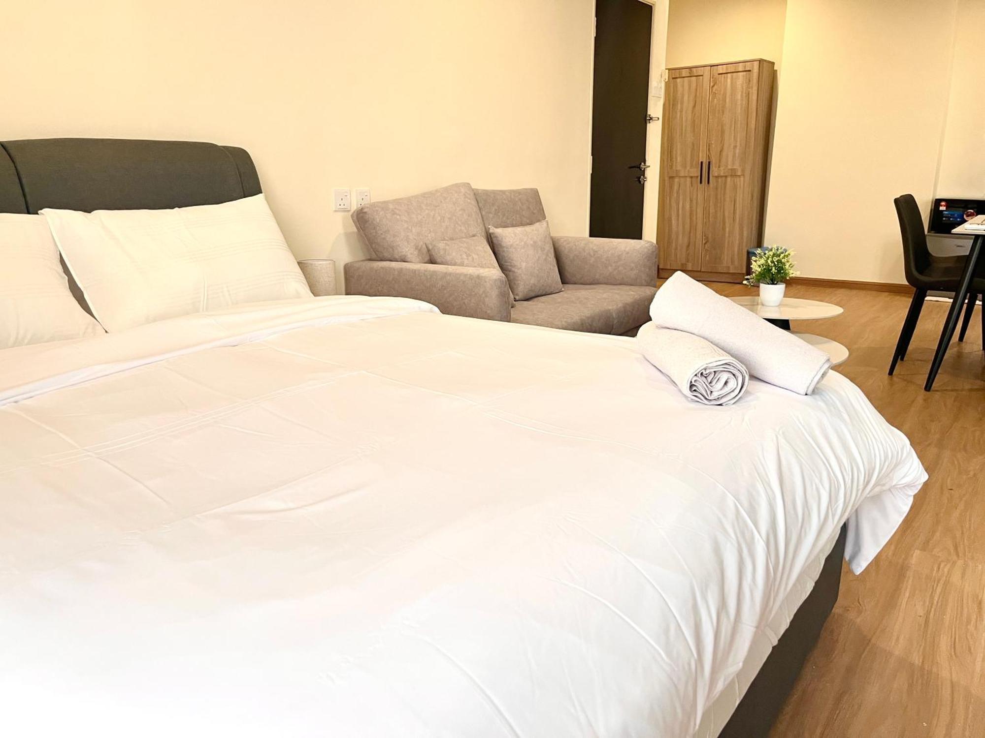 Hillmark Apartment Ayer Keroh