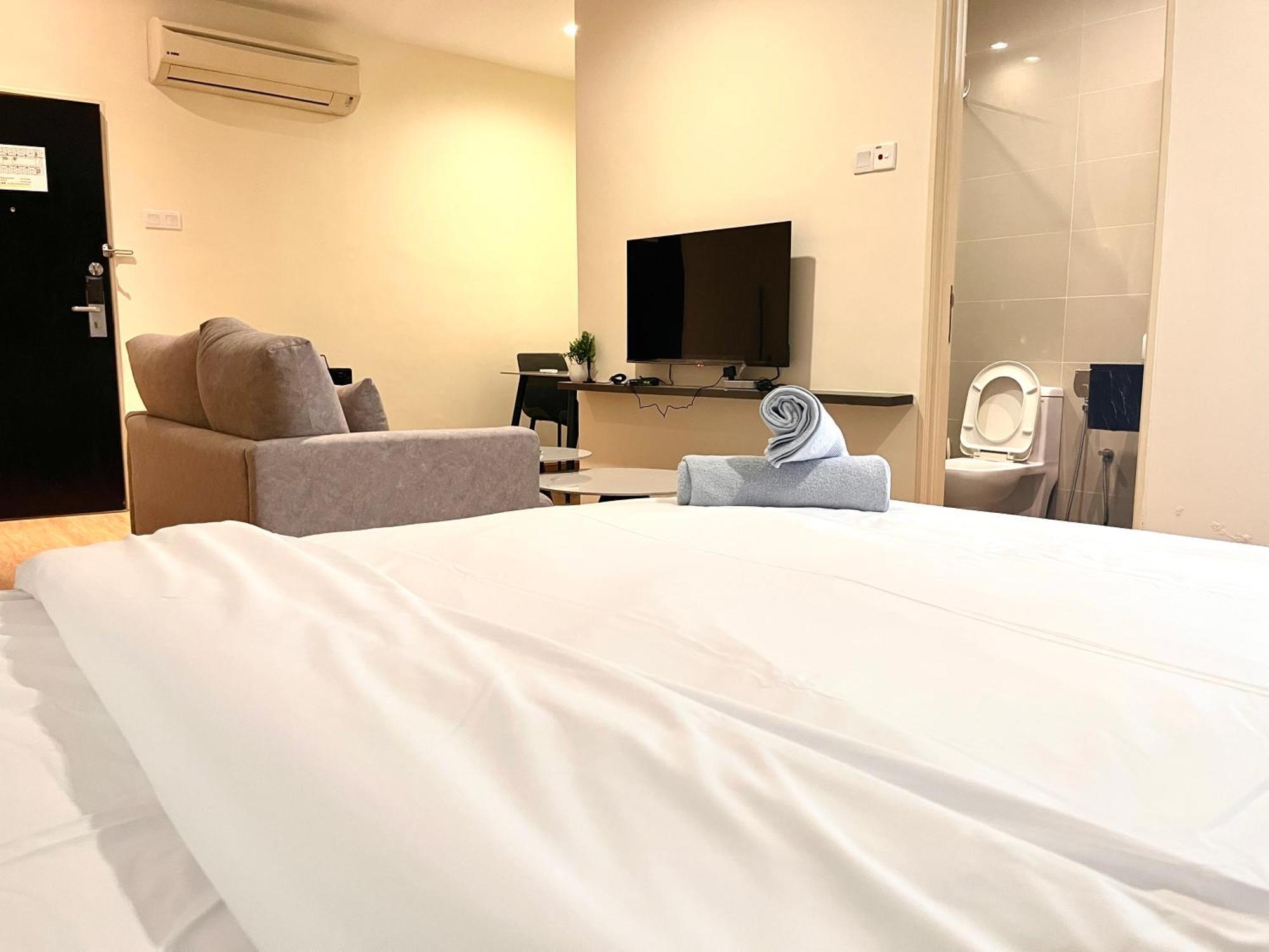 Hillmark Apartment *