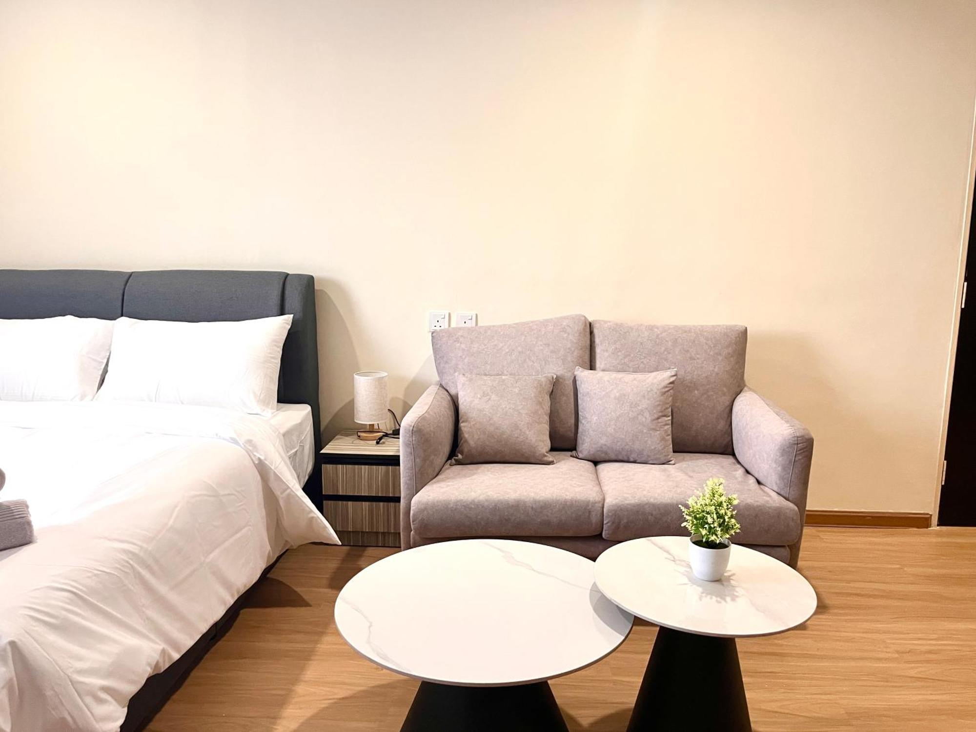 Hillmark Apartment *