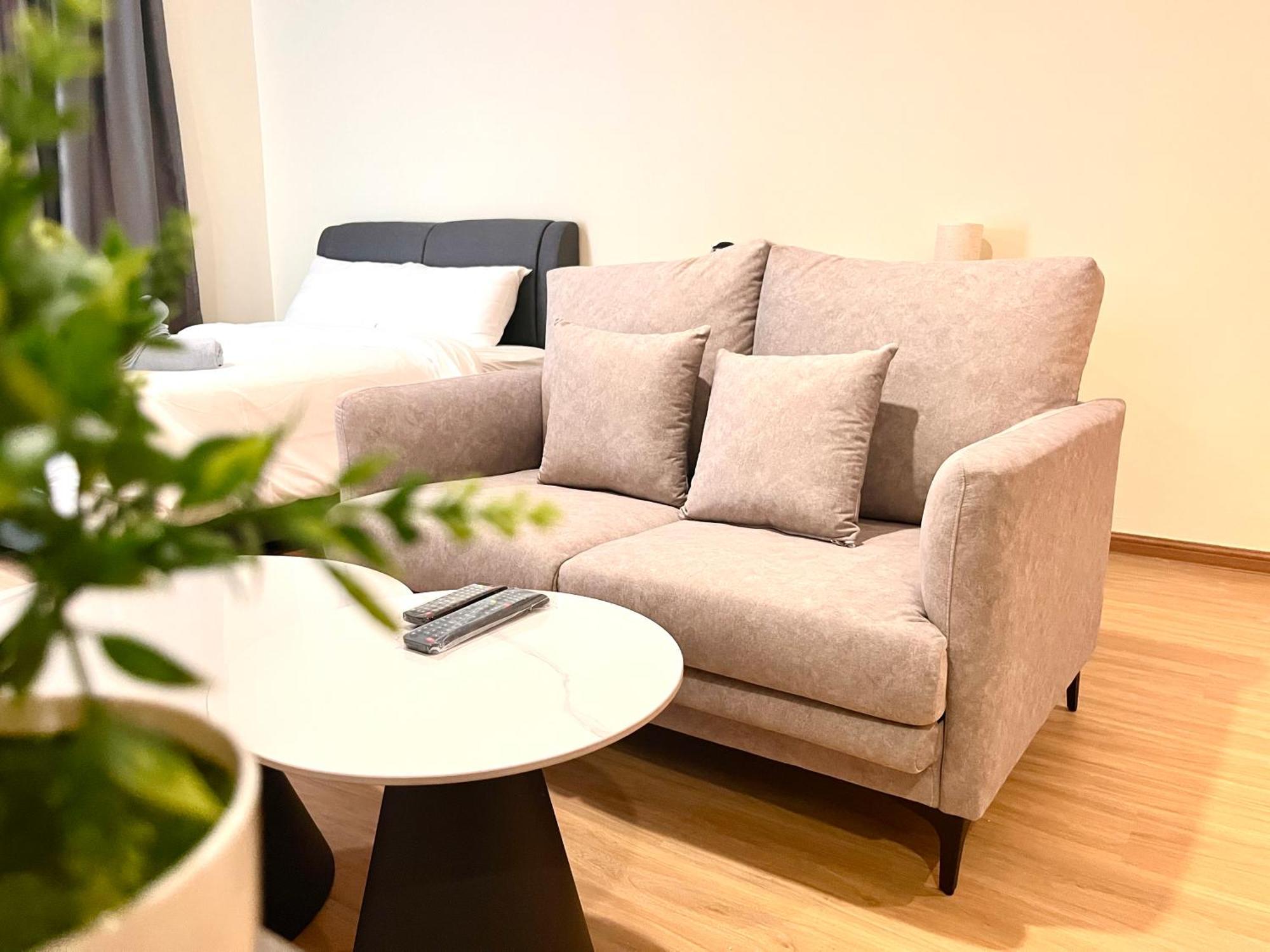Hillmark Apartment